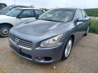 2010 Nissan Maxima 3.5 SV - Exterior Front Left Corner Image